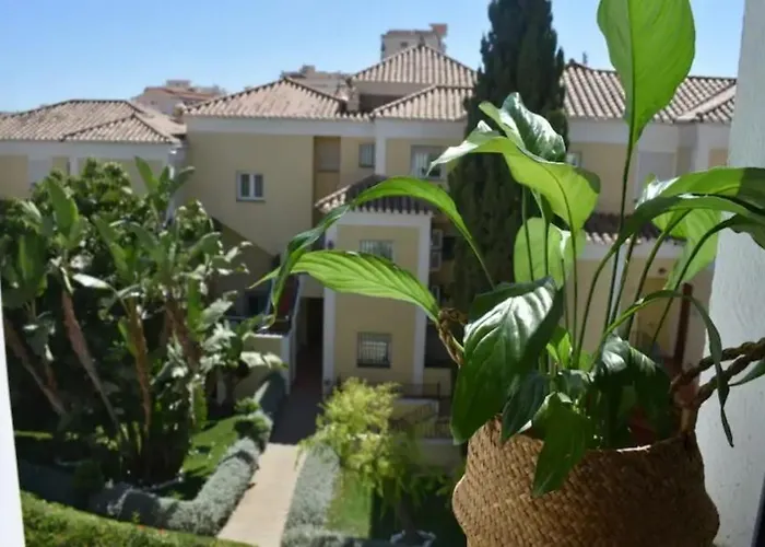 Bonito Piso A 300m De La Playa Nerja
