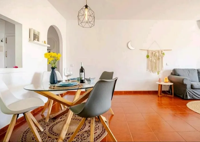 Bonito Piso A 300m De La Playa *