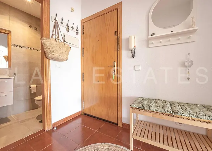 Bonito Piso A 300m De La Playa Apartment *